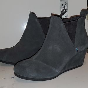 TOMS Women's Kelsey Booties Wedge Ankle Oxford Boots  size 7.5